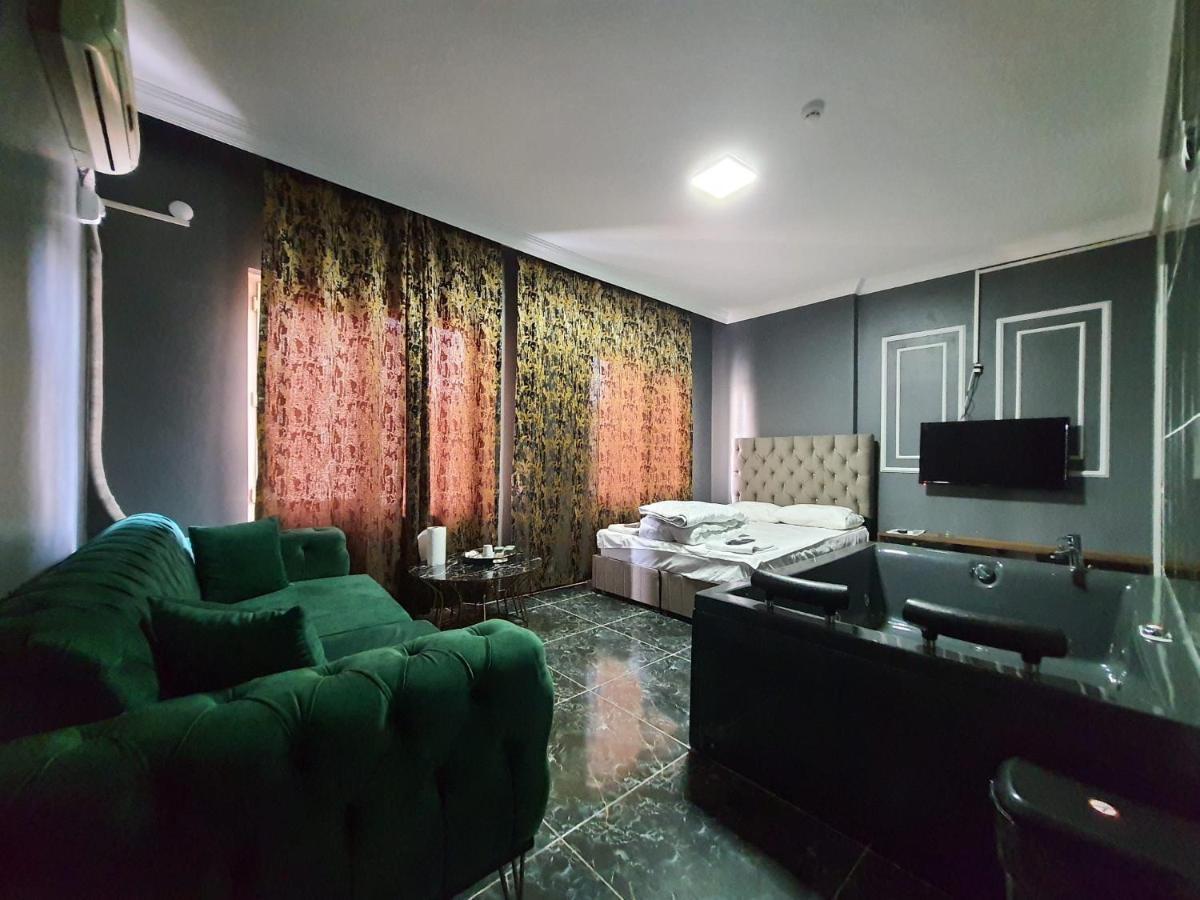 Vip Suit Otel Istanbulská provincie Exteriér fotografie